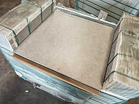 Keope omnia pirenei silver mat 80x80 cm tegel 51,76 m² - afbeelding 3 van  8