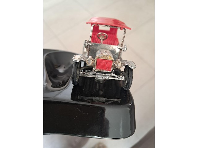 Keramiek asbak met oldtimer auto (made in italy) - afbeelding 5 van  13
