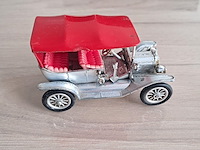 Keramiek asbak met oldtimer auto (made in italy) - afbeelding 7 van  13
