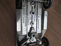 Keramiek asbak met oldtimer auto (made in italy) - afbeelding 8 van  13