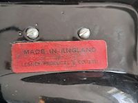 Keramiek asbak met oldtimer auto (made in italy) - afbeelding 12 van  13