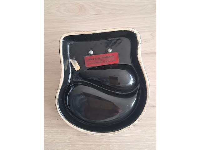 Keramiek asbak met oldtimer auto (made in italy) - afbeelding 13 van  13