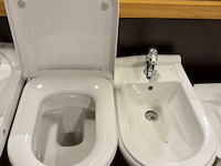 Keramiek toilet en bidet - afbeelding 2 van  2