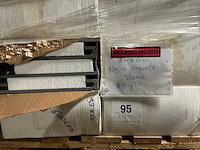 Keramische decoratie-elementen (44x) - afbeelding 2 van  2