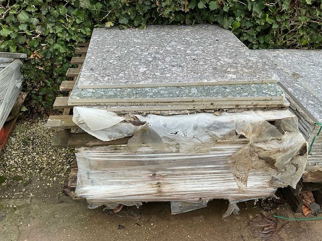 Keramische tuintegel (32x) - afbeelding 3 van  4