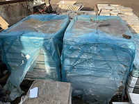 Keramische tuintegel (90x) - afbeelding 2 van  2