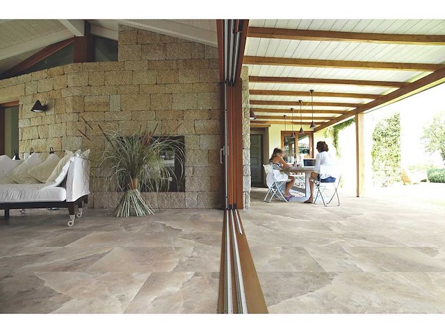 Keramische tuintegel 99,36m² rock smoke 60x120cm - afbeelding 3 van  3