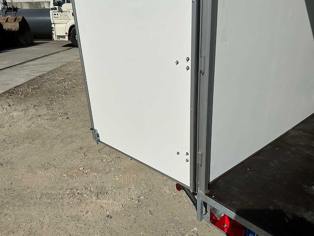 Kerenzo k2700t aanhangwagen - afbeelding 8 van  22