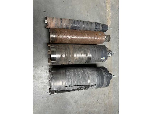 Kernboormachine met staander en kernboren diamont - anchor drilling rig - afbeelding 6 van  6
