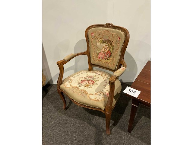 Kerselaar bijzettafel - afbeelding 3 van  3