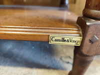 Kerselaren bureau 2 laden camile&vence afm; 135x40x77, 2 nachttafeltjes camille&vence afm. 47x33x62, schilderij p.delvaux - afbeelding 11 van  16