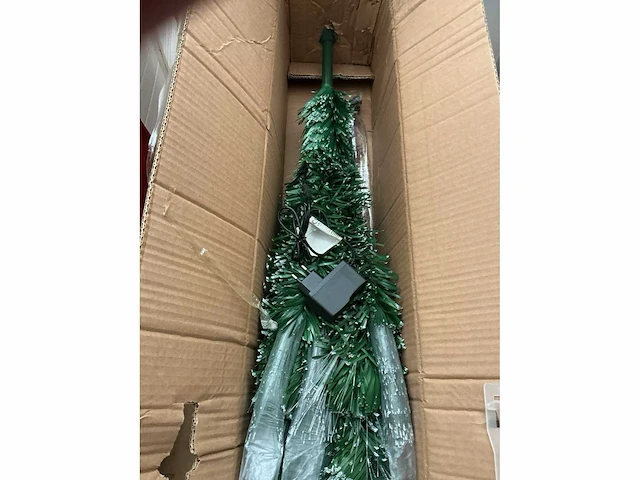 Kerst- & seizoensartikelen kunstkerstboom inclusief led verlichting - afbeelding 2 van  2