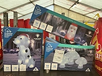 Kerst- & seizoensartikelen led figuren (3x)
