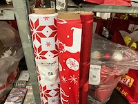 Kerst- & seizoensartikelen rol plastic tafellaken (3x) - afbeelding 1 van  3