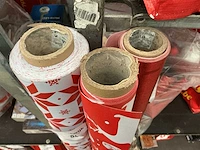 Kerst- & seizoensartikelen rol plastic tafellaken (3x) - afbeelding 2 van  3