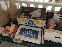 Kerst atributten + kerstboom - afbeelding 1 van  5