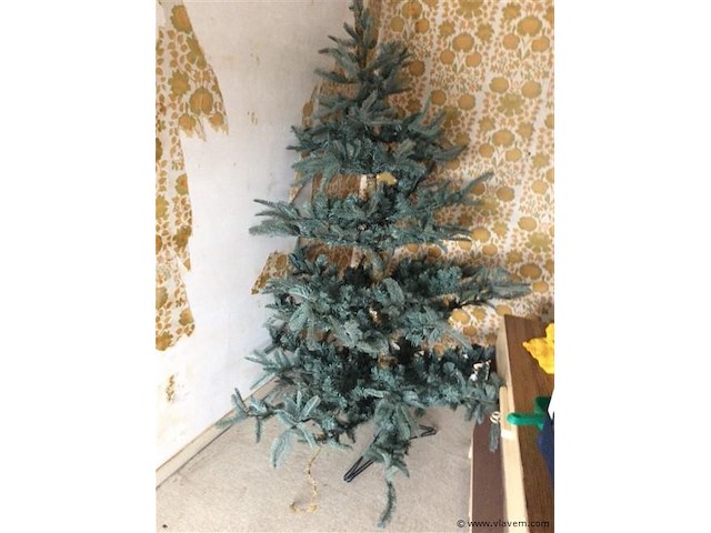 Kerst atributten + kerstboom - afbeelding 5 van  5