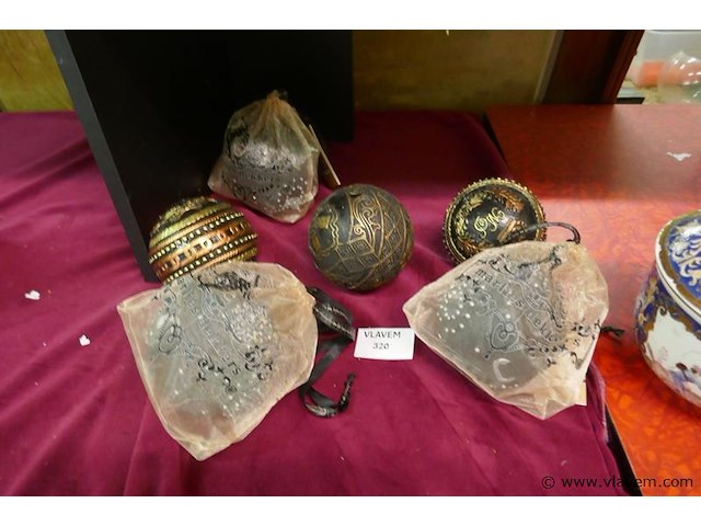Kerstballen marlies dekkers - afbeelding 1 van  1