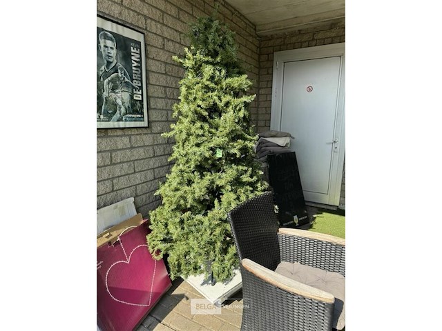 Kerstboom met deco verlichting - afbeelding 2 van  6