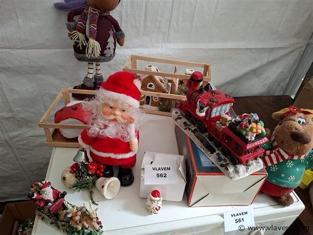 Kerstmateriaal - afbeelding 1 van  4