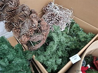 Kerstmateriaal - afbeelding 2 van  3