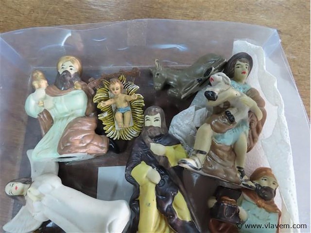 Kerststalletje - afbeelding 2 van  3