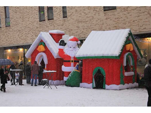 Kersttent - 9m x 3m x 4m - afbeelding 1 van  6
