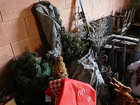 Kerstversiering en halloweenversiering - afbeelding 1 van  6