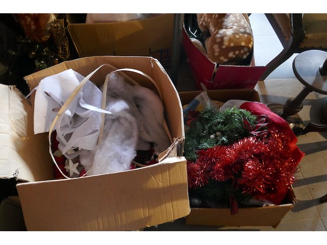 Kerstversiering en halloweenversiering - afbeelding 4 van  6