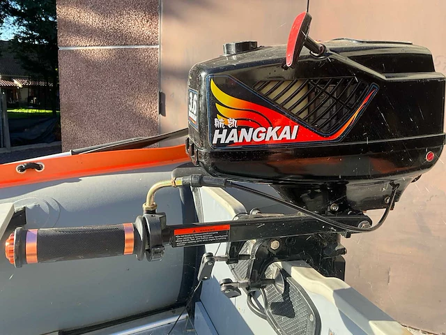 Kesser kesser sy-320 opblaasboot met hangkai 3.6 motor kesser sy-320 opblaasboot met hangkai 3.6 motor - afbeelding 5 van  13