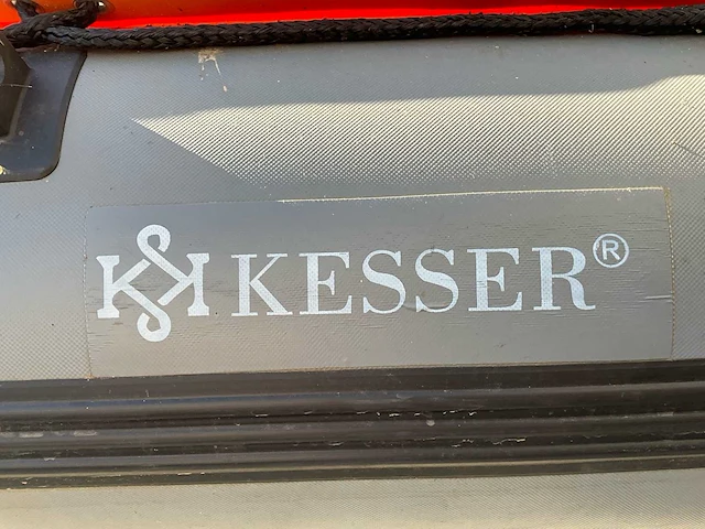 Kesser kesser sy-320 opblaasboot met hangkai 3.6 motor kesser sy-320 opblaasboot met hangkai 3.6 motor - afbeelding 4 van  13