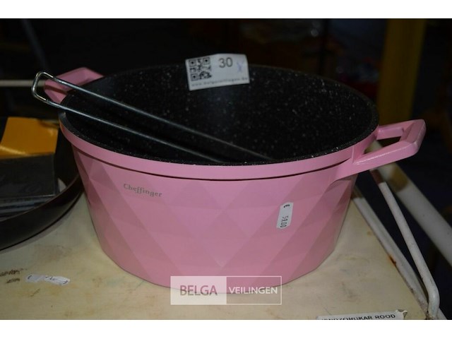 Ketel en pan en onderleggers - afbeelding 2 van  3