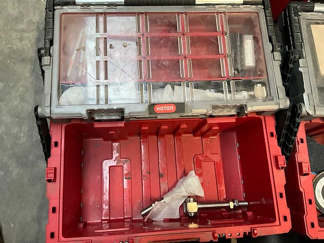 Keter cantilever gereedschapskoffer (6x) - afbeelding 5 van  10