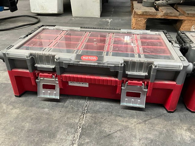 Keter cantilever gereedschapskoffer met inhoud (5x) - afbeelding 3 van  13