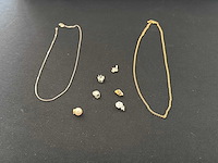 Ketting met verschillende hangertjes - afbeelding 1 van  3