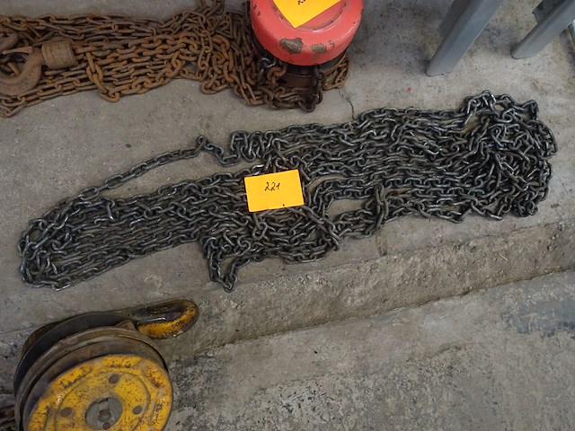 Ketting - afbeelding 1 van  1