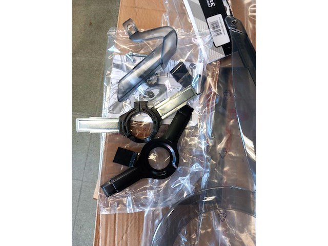 Kettingkast - afbeelding 1 van  2