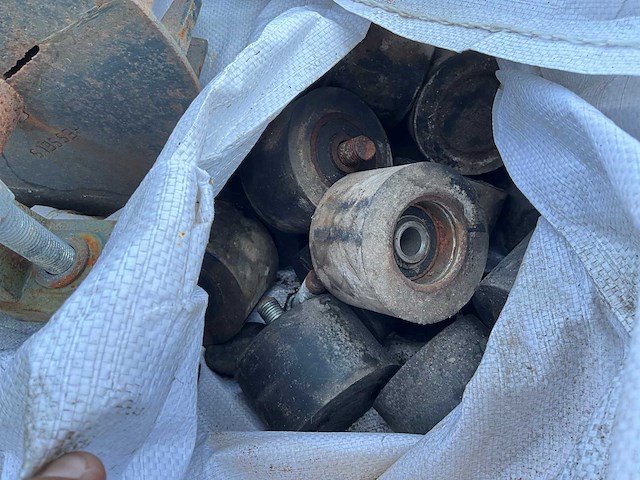 Kettingmatten met loopwielen - afbeelding 7 van  7