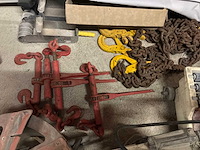 Kettingspanner met ketting (4x) - afbeelding 1 van  2