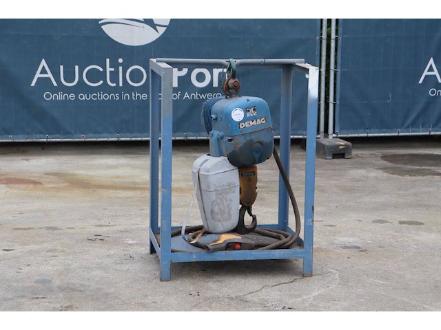 Kettingtakel demag pk1on-f elektrisch 2000kg 1991 - afbeelding 1 van  1