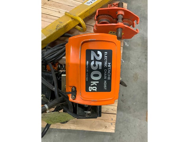 Kettingtakel - afbeelding 2 van  2