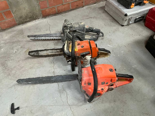 Kettingzaag (2x) + alligatorzaag - afbeelding 1 van  13