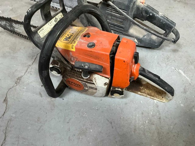 Kettingzaag (2x) + alligatorzaag - afbeelding 12 van  13