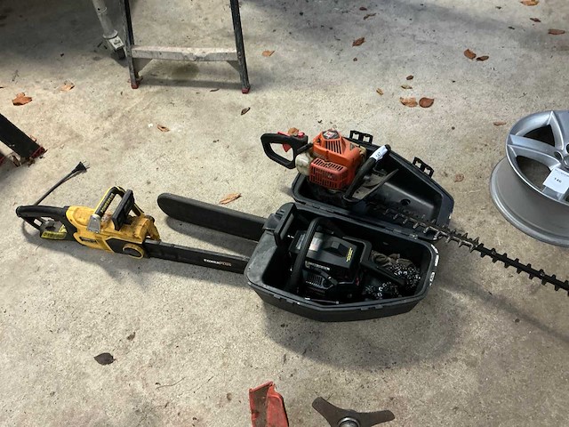 Kettingzaag (3x) - afbeelding 1 van  6