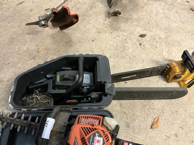 Kettingzaag (3x) - afbeelding 4 van  6