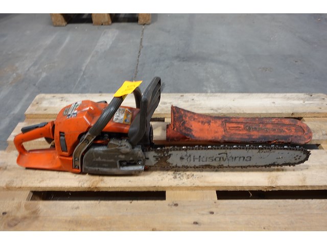 Kettingzaag husqvarna - afbeelding 2 van  7