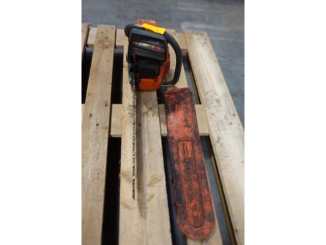 Kettingzaag husqvarna - afbeelding 3 van  7