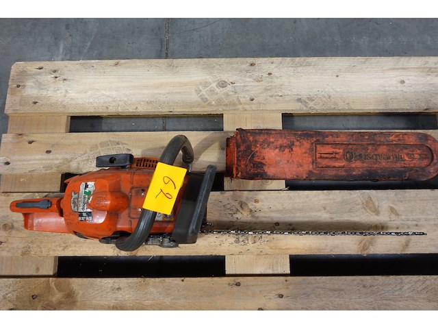 Kettingzaag husqvarna - afbeelding 4 van  7