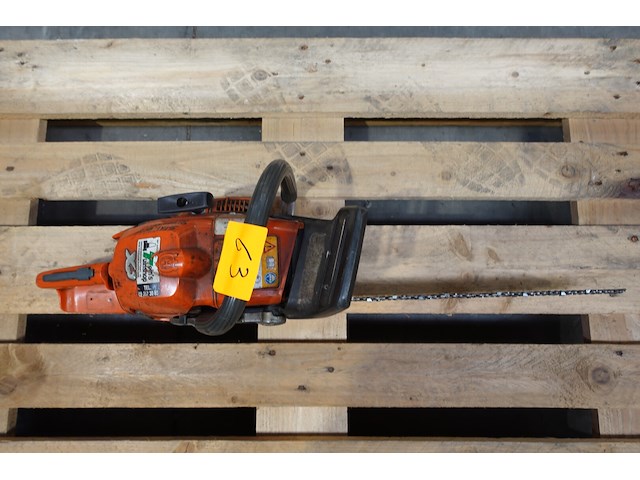 Kettingzaag husqvarna - afbeelding 4 van  7