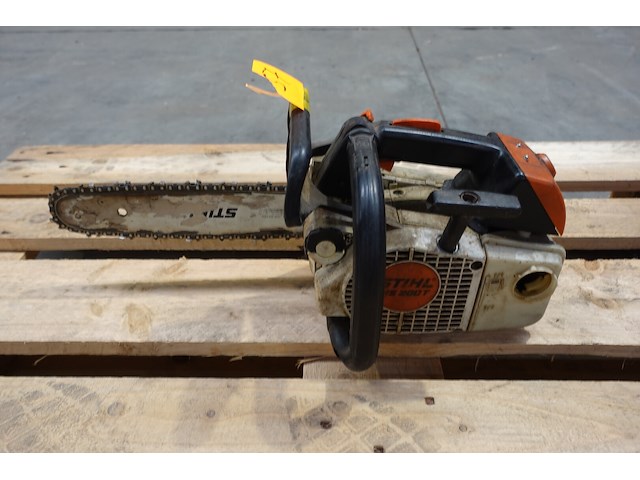 Kettingzaag stihl - afbeelding 1 van  6